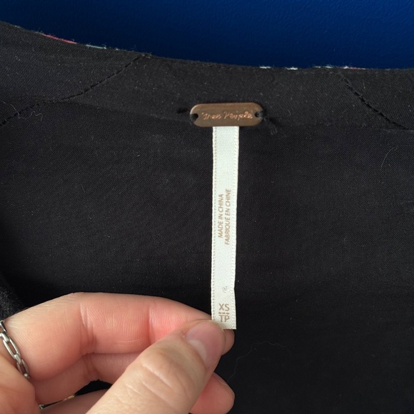 FREE PEOPLE Black Wonderland Printed Mini Dress - Picture 6 of 6